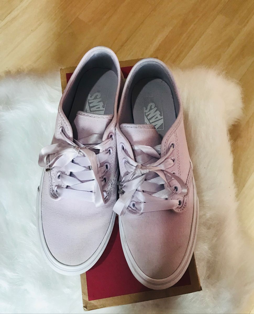 tenis feminino cadarço de fita