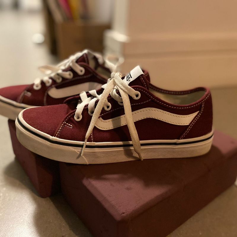 Tenis vans best sale cor de vinho