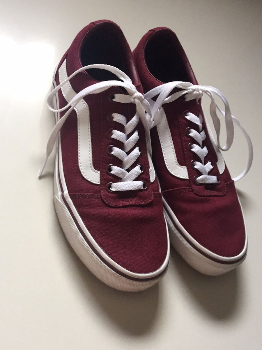 vans cor vinho
