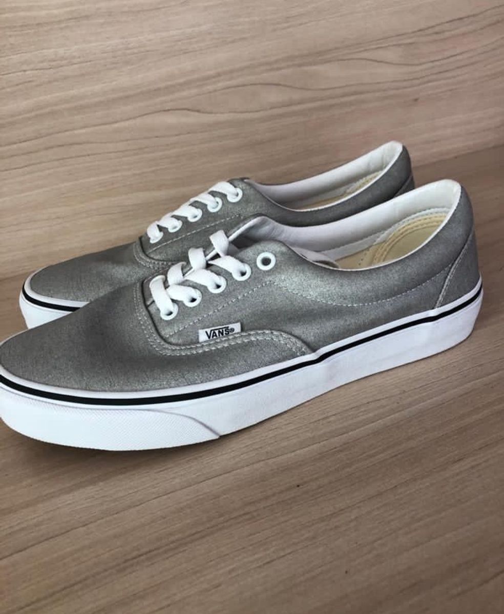 vans era 38