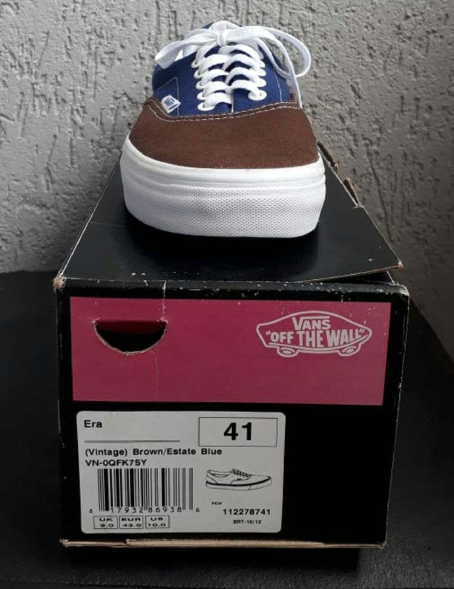 vans era marrom