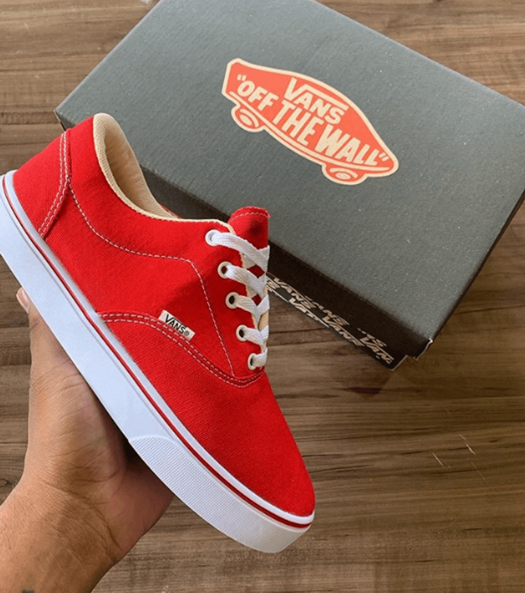 tenis vans era vermelho