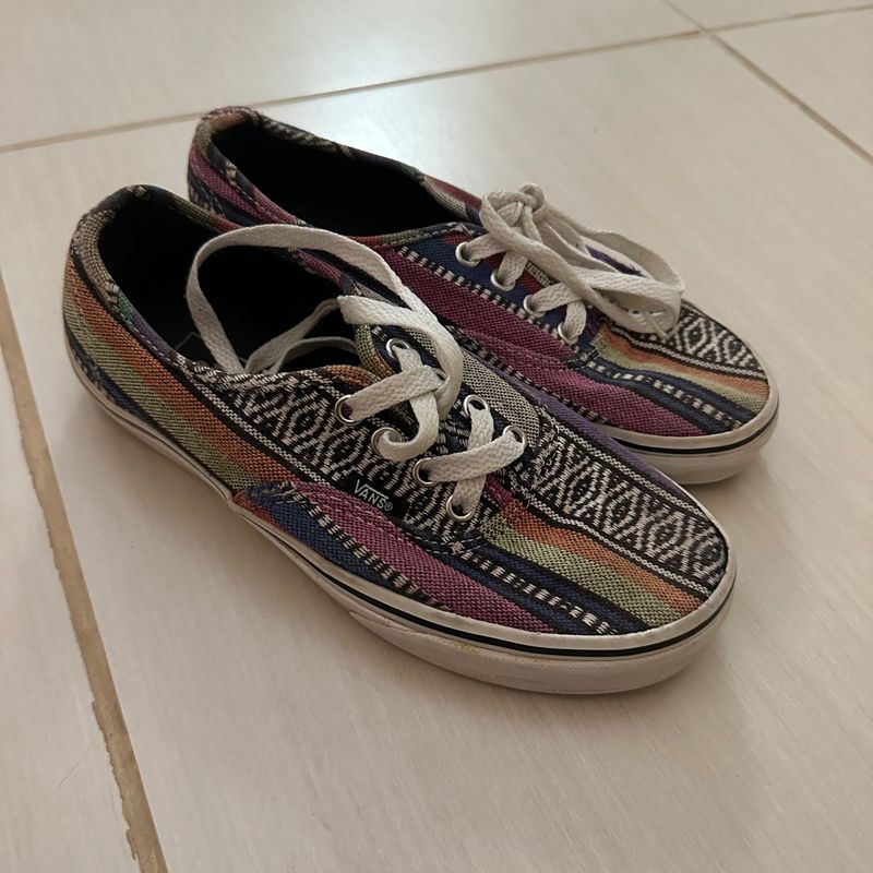 Vans étnico 2025