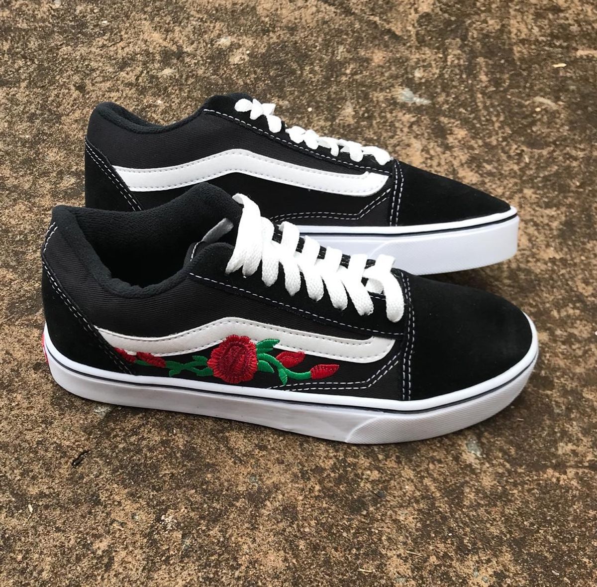 tenis da vans com flor