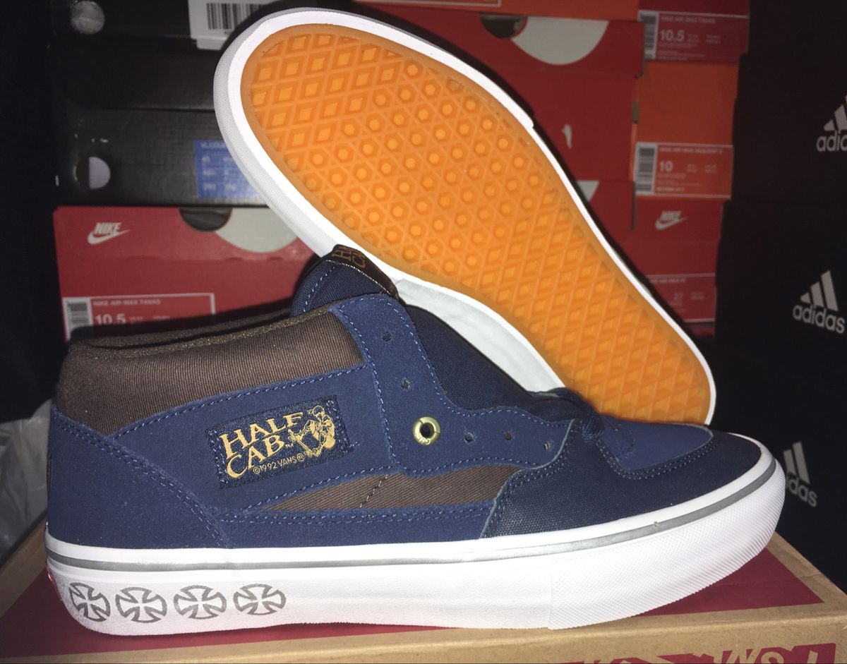 tênis half cab pro