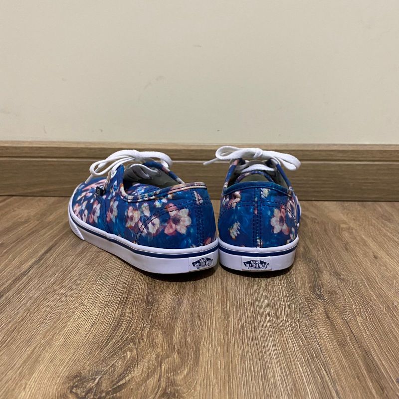 Kids cheap floral vans