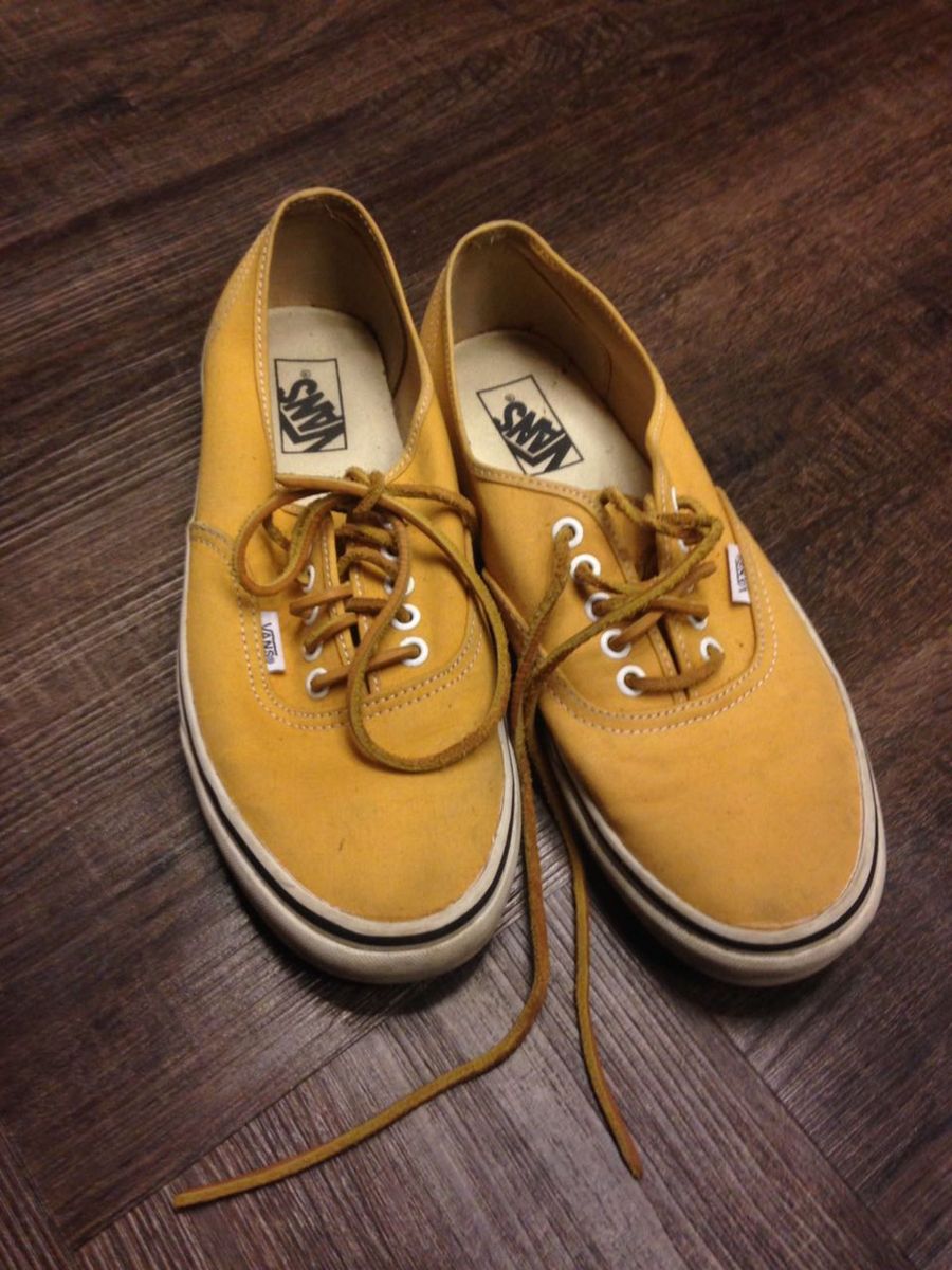 tenis vans mostarda