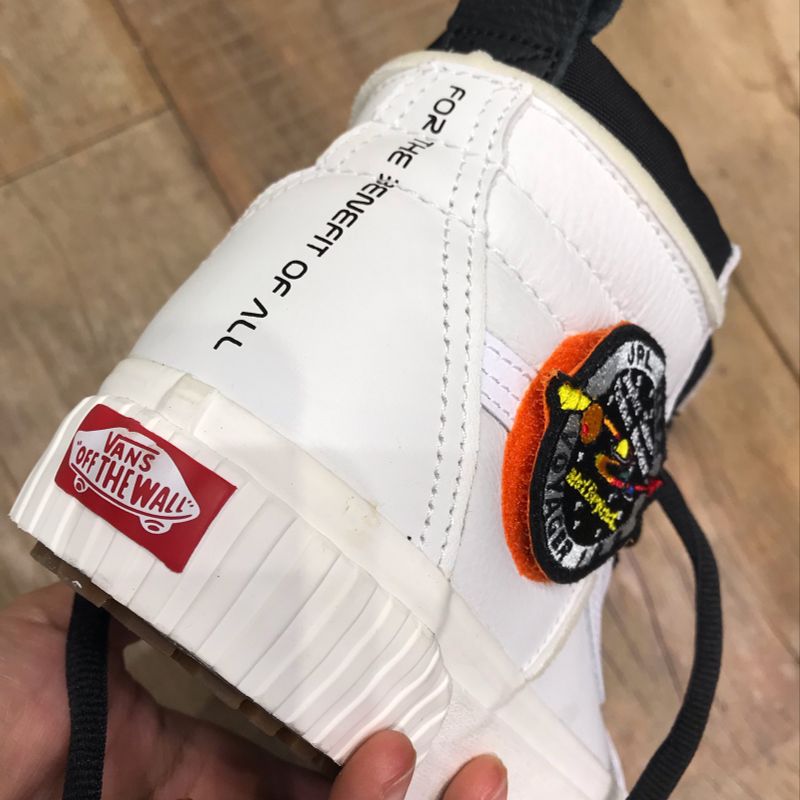 Tenis vans nasa sales branco