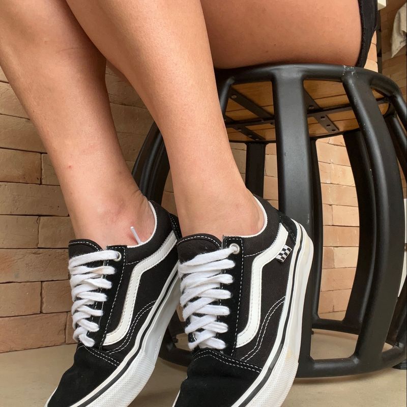 TENIS VANS OLD SKOOL BLACK WHITE