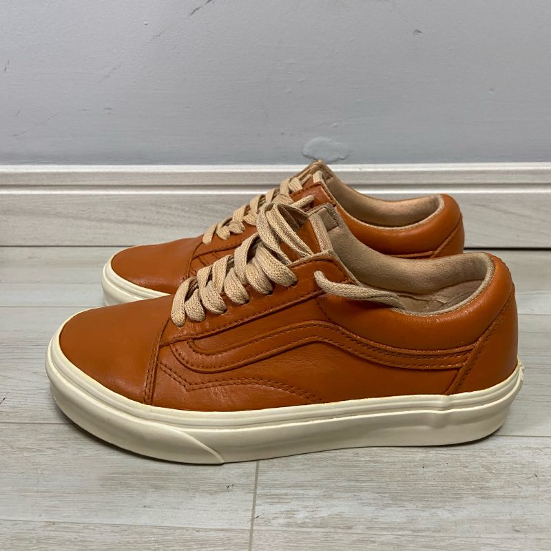 Tênis Vans Old Skool em Couro Caramelo Original Vans Usado