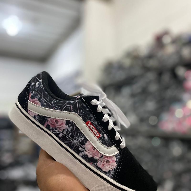 Tenis vans old skool com clearance flor