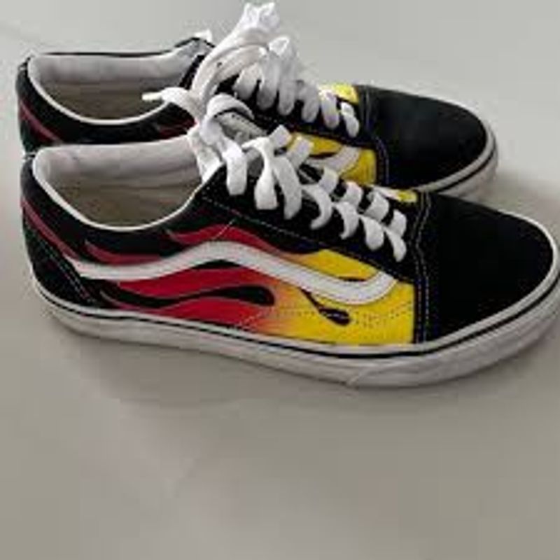 Tenis vans store old skool fogo