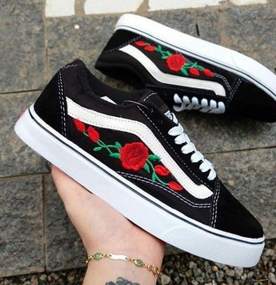 tenis da vans com rosas