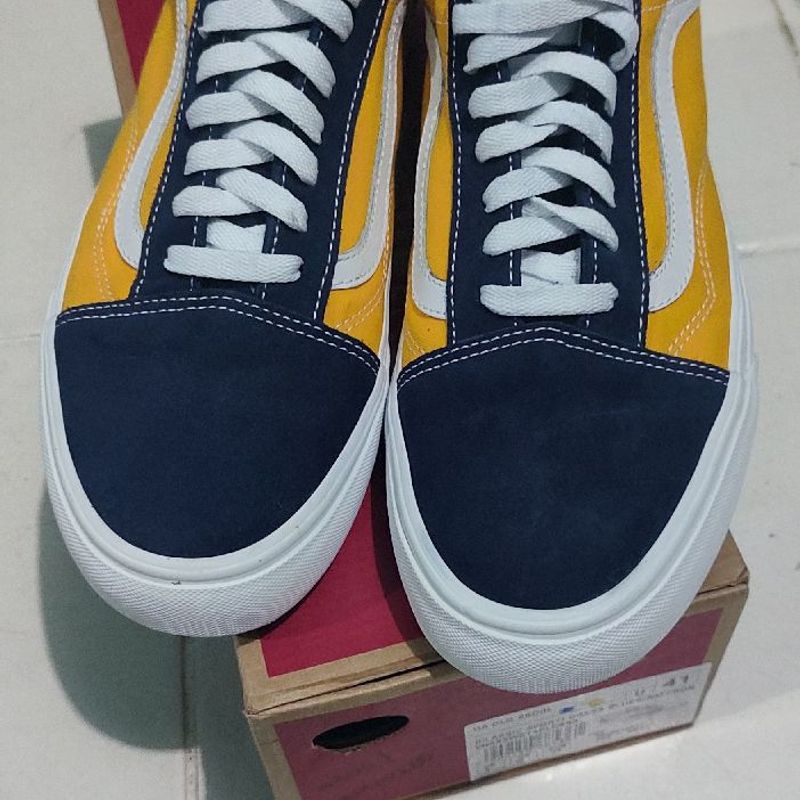 Tênis Vans Old Skool (Classic Sport) Dress Blue/Saffron (Amarelo