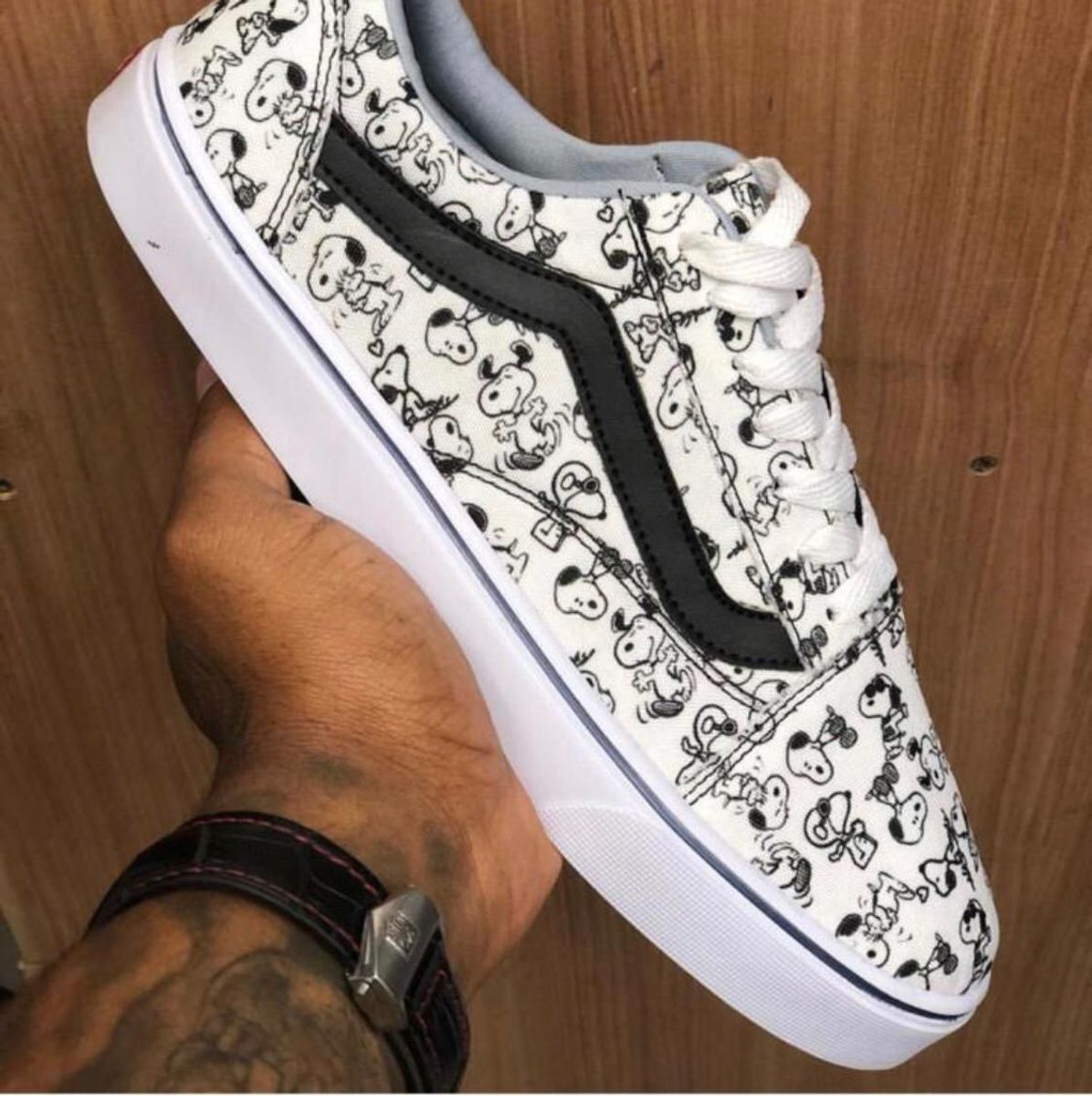 tenis vans esportivo