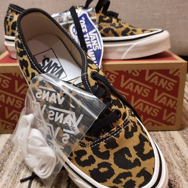 Vans onça sales