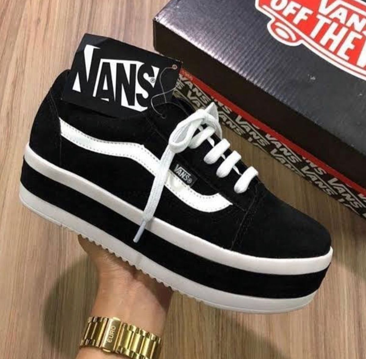 tenis estilo vans preto