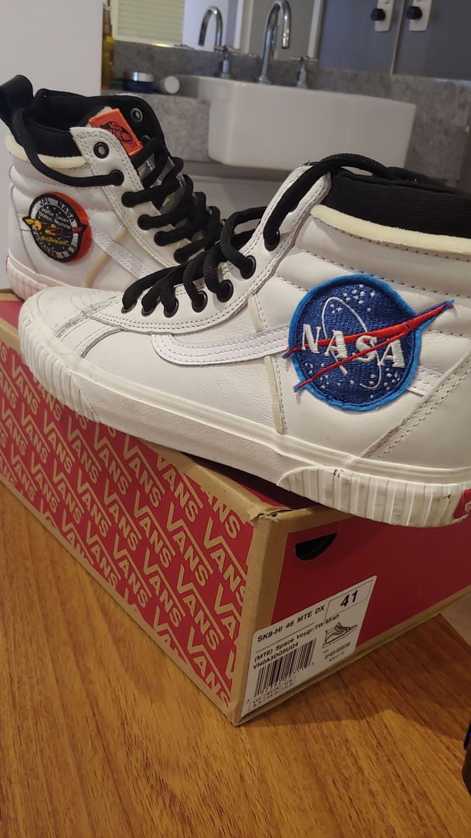 tênis vans x nasa space voyager old skool branco