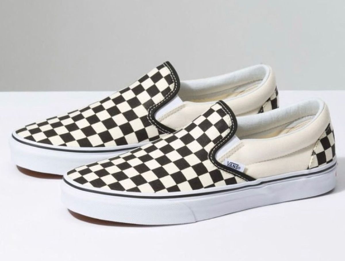 slip on vans sportscene