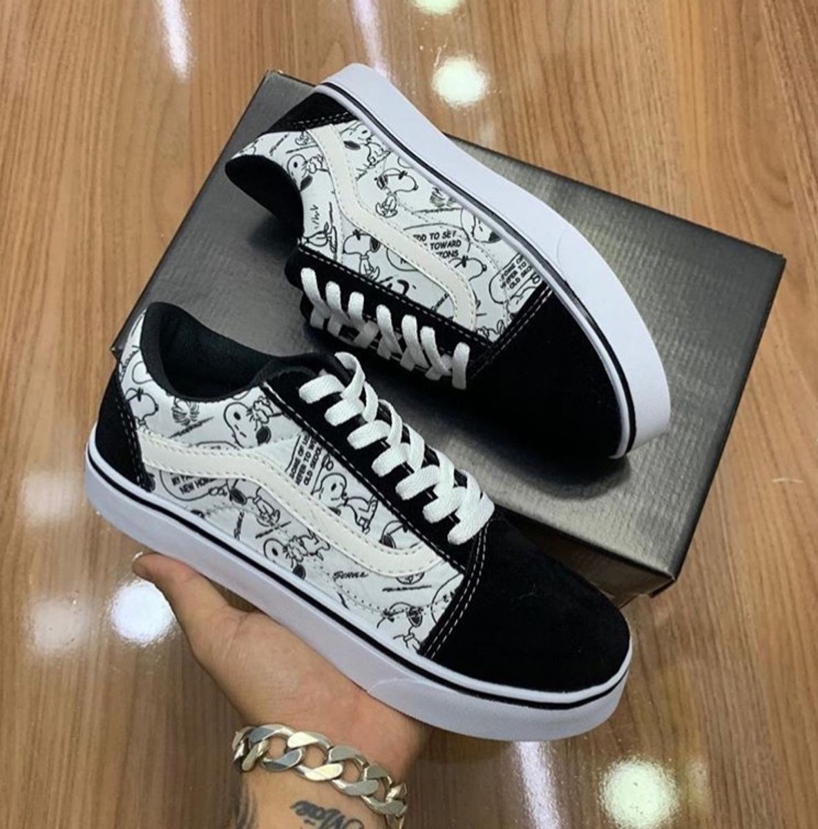 vans 37.5