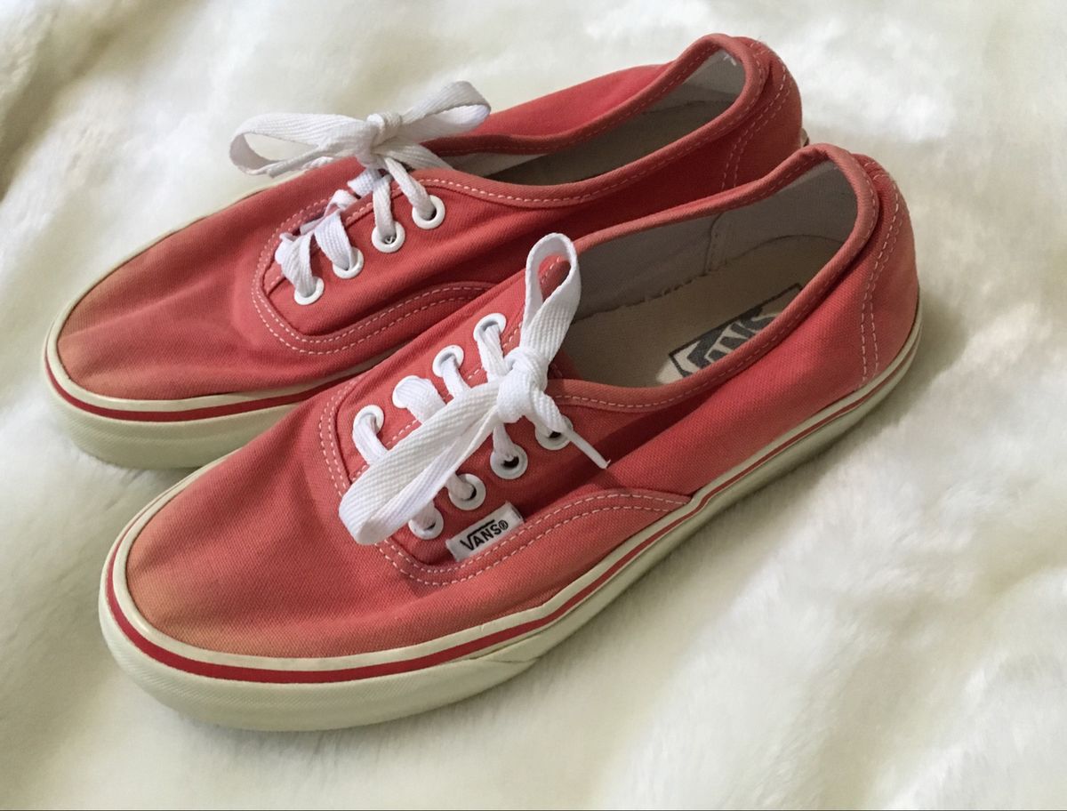 tenis vans vermelho escuro