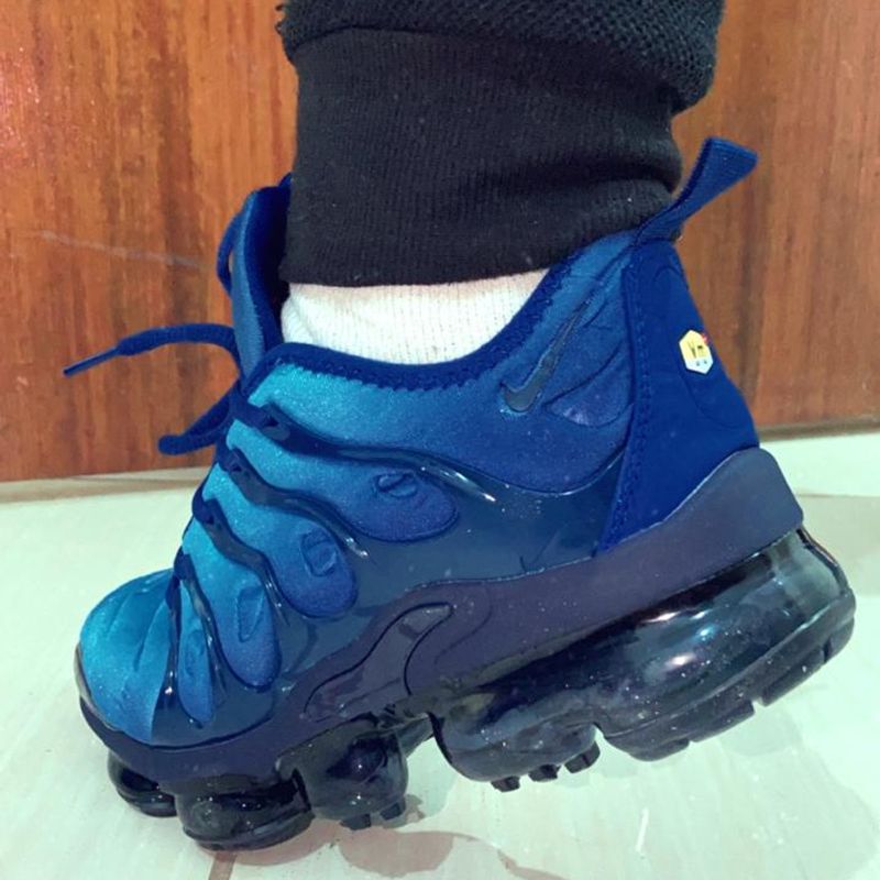 Tenis vapormax hot sale barato