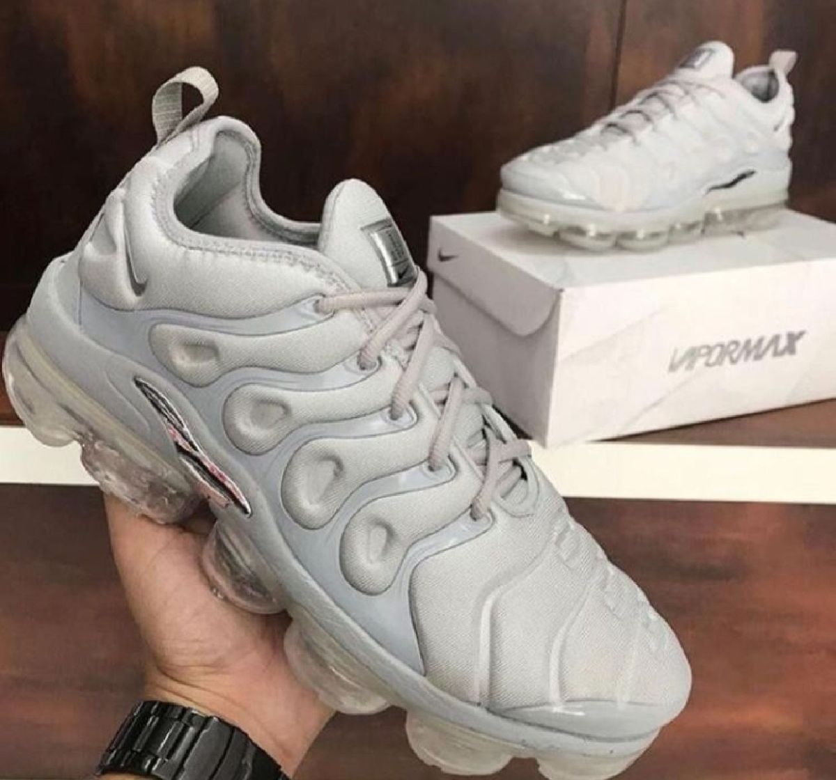 Tenis vapormax 2024 plus original