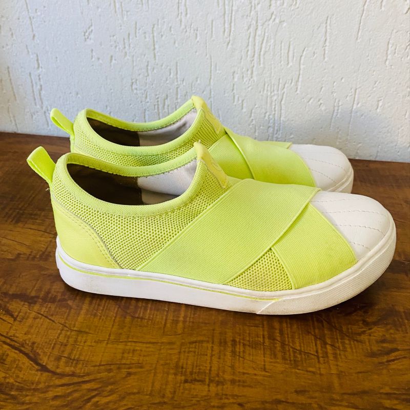 Tenis via hot sale marte neon