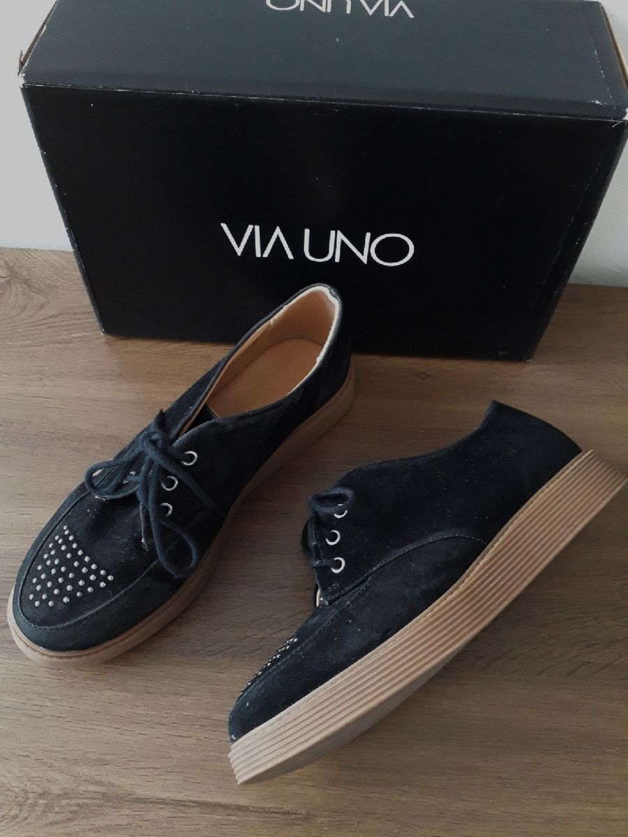 sapatenis via uno preto