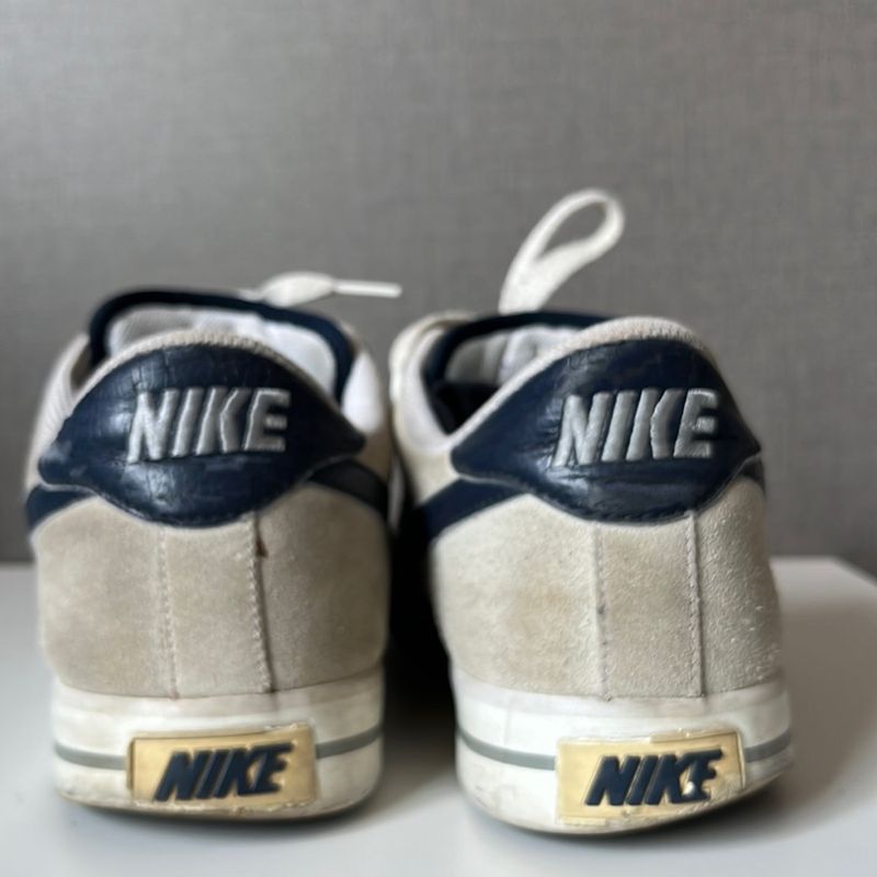 Vintage nike best sale skate shoes