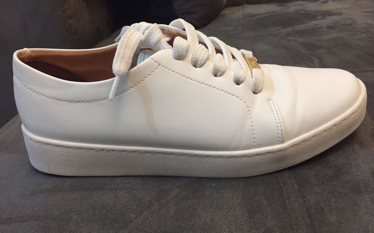 tenis vizzano branco liso