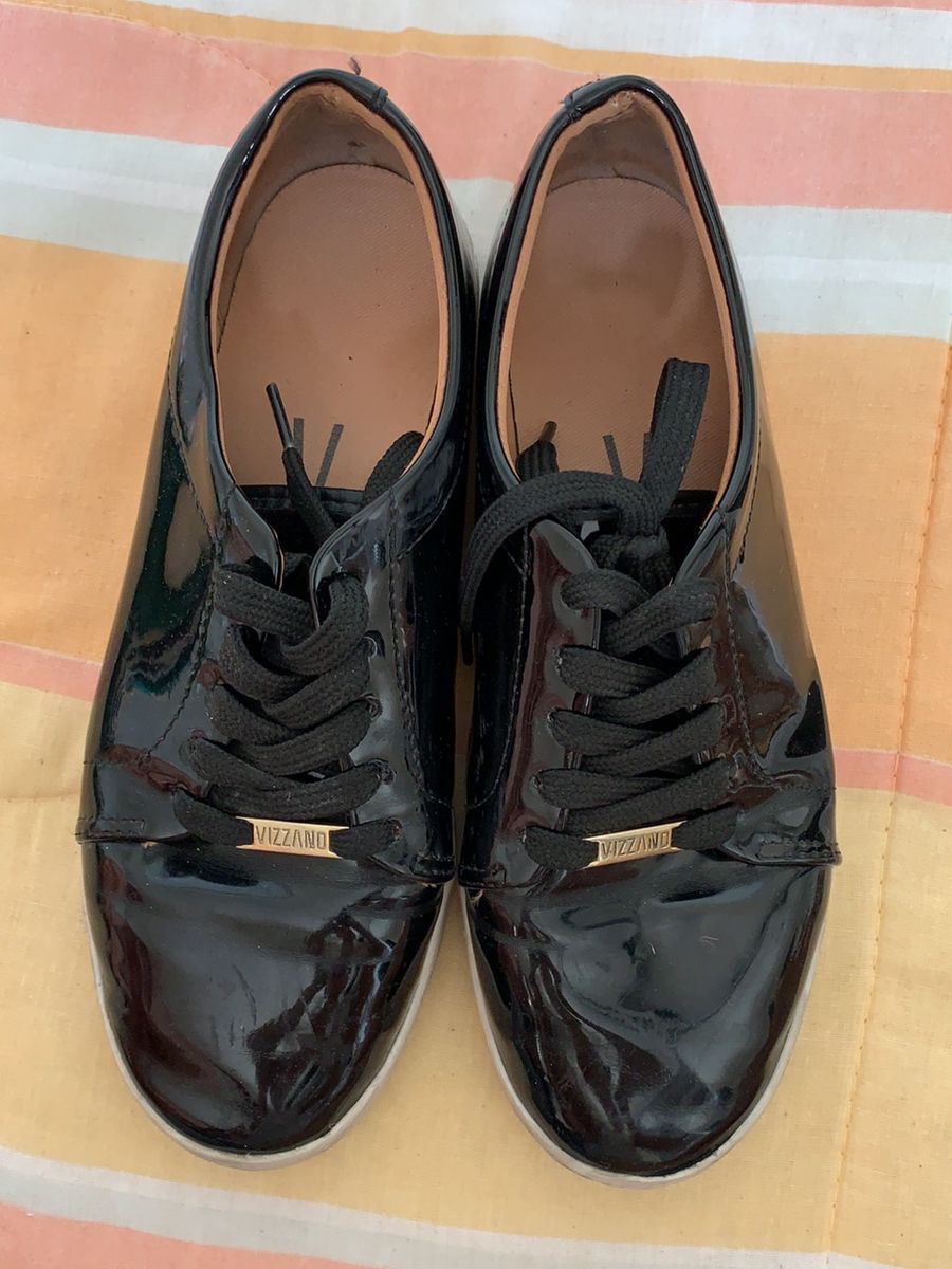 tenis vizzano preto brilhante