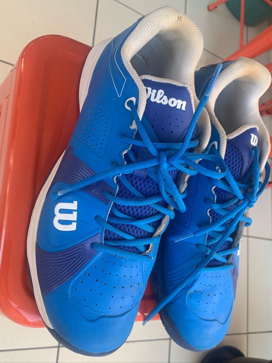 tenis wilson para jogar tenis