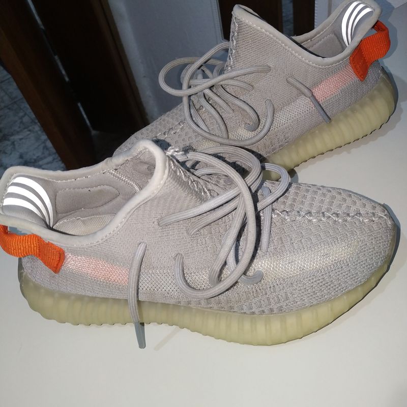 Tenis yeezy cheap boost original