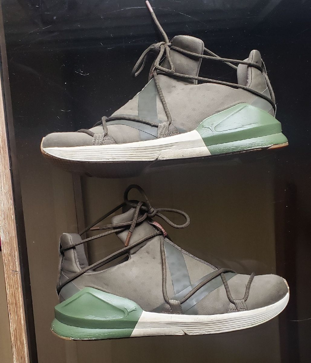 puma verde musgo