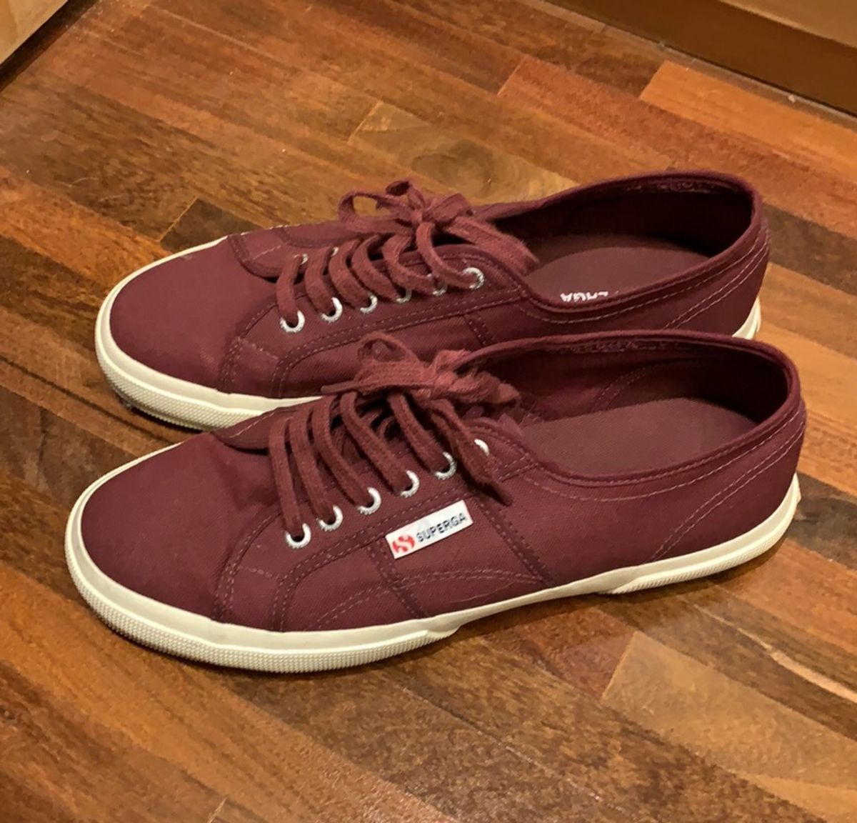 superga vinho