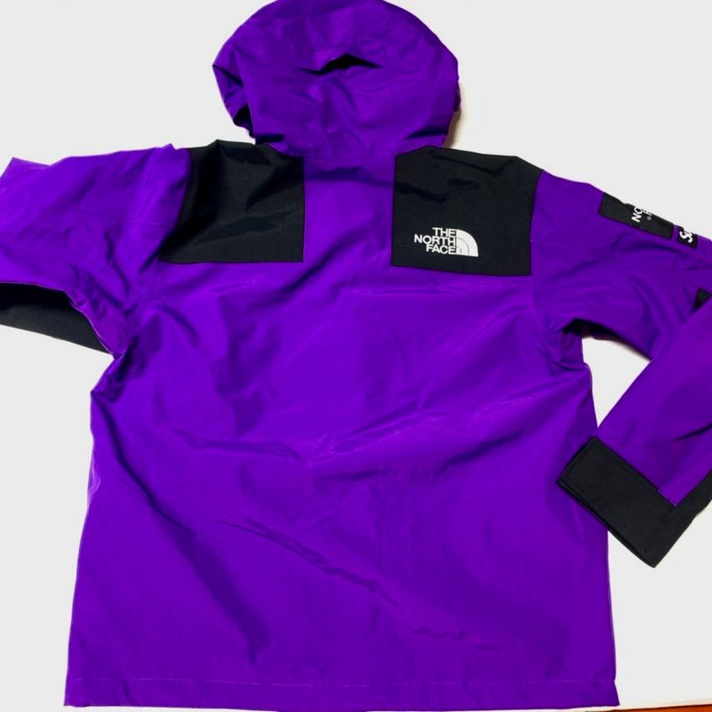 Jaqueta The North Face W Mountain Light Insulated Roxa - Compre