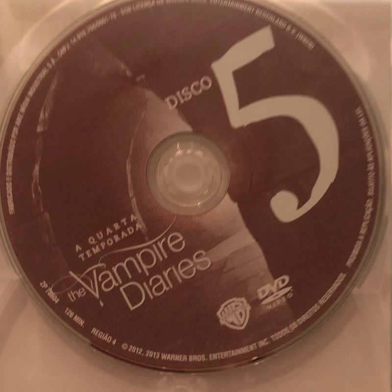 Box The Vampire Diaries 1, 2, 3, 4 e 5 Temporada (dvd Diários de Um  Vampiro) | Filme e Série Warner Bros Usado 86863642 | enjoei