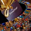 tiara pedras coloridas luxo - outros 