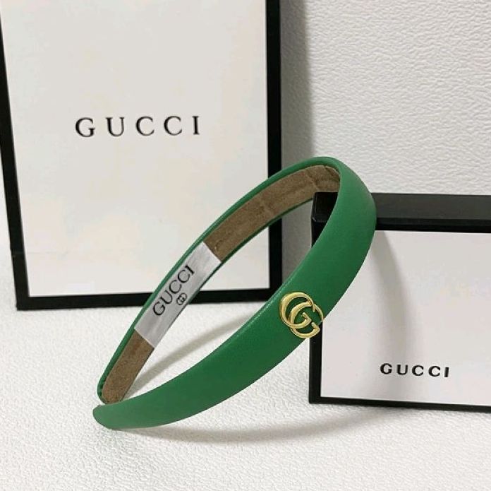 Tiara Verde Gucci Produto p/ Cabelos Feminino Gucci Nunca Usado