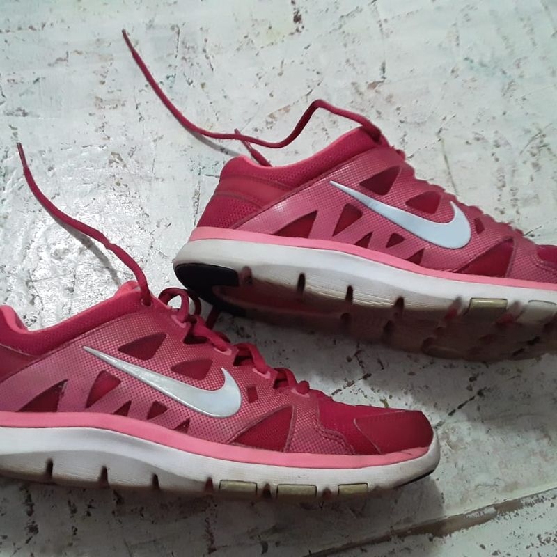 Nike fitsole hot sale feminino rosa