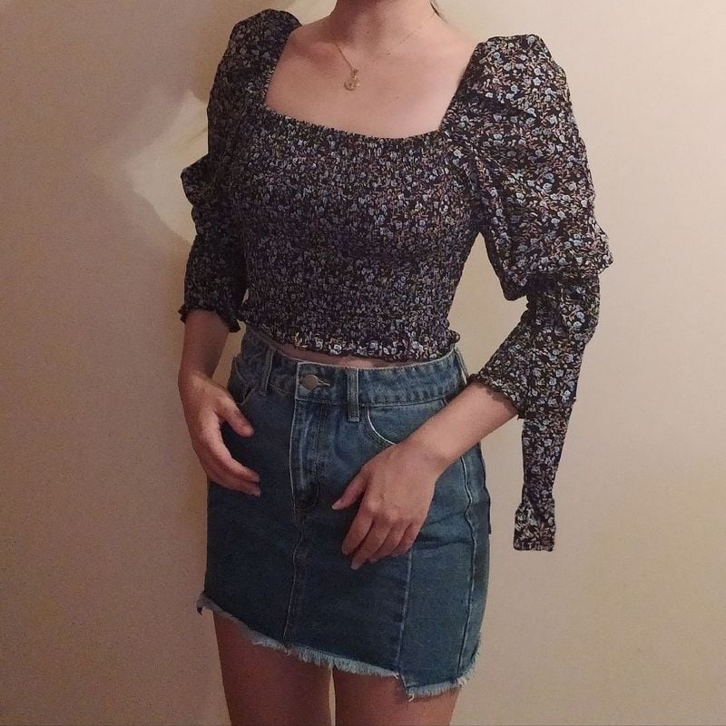 Top Cropped Boho Princesa Camponesa Manga Bufante Lastex Floral - Main Image