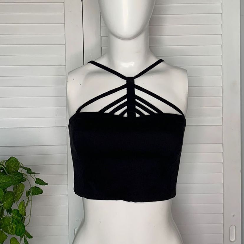 Top Cropped Zimpy em Brim de Algodão Preto de Alcinhas | Blusa Feminina ...