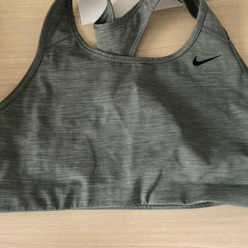 Top best sale academia nike