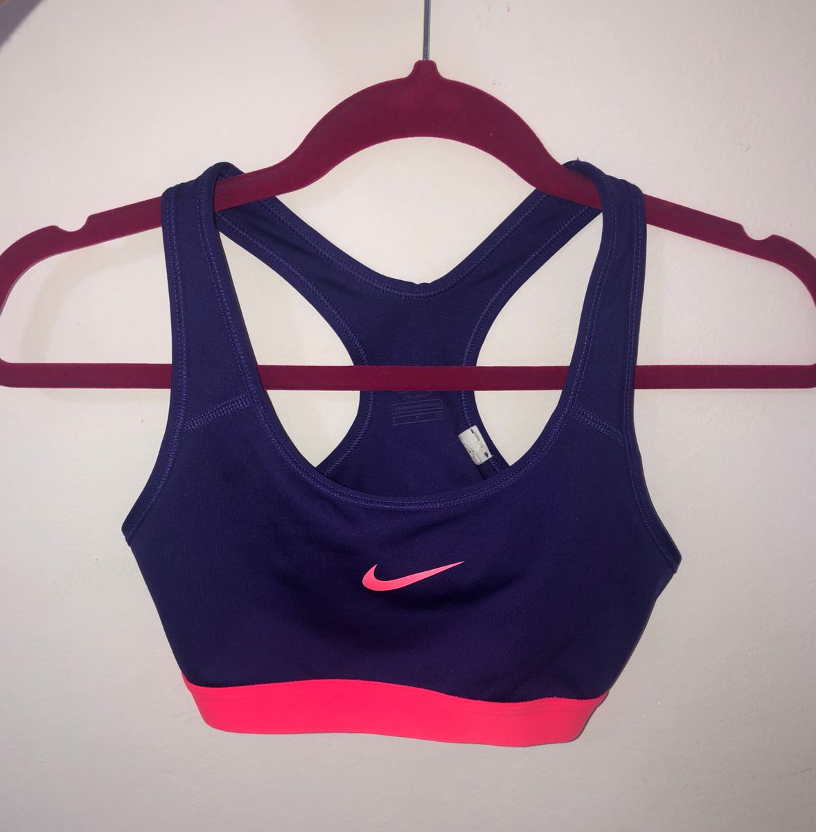 top de malhar nike