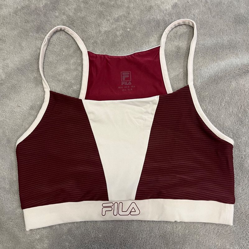 Top Esportivo Fila Moda Esportiva Feminina Fila Usado 94855886