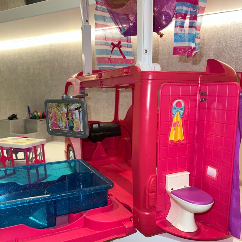 Barbie sisters family sales camper