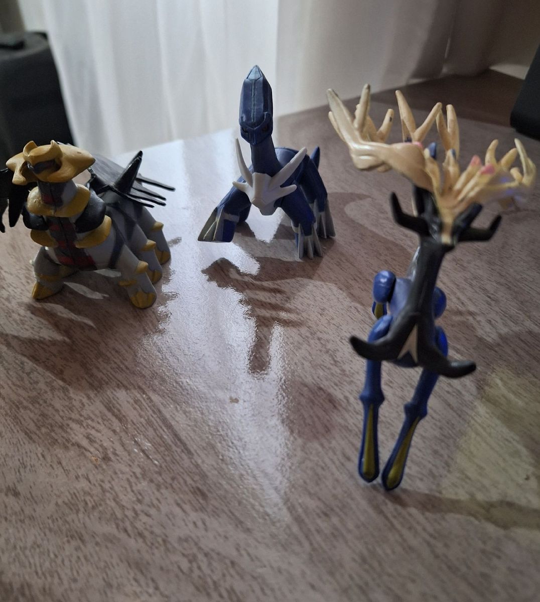 Pokemon - Pokémon  Lendários Dialga, Palkia e Giratina serão