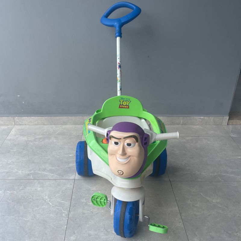 Triciclo buzz sales lightyear infanti