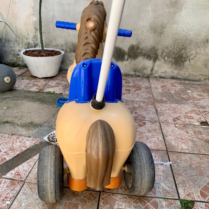 Carrinho Triciclo Infantil Passeio Velocita Calesita | Brinquedo para Bebês  Calesita Usado 35427689 | enjoei